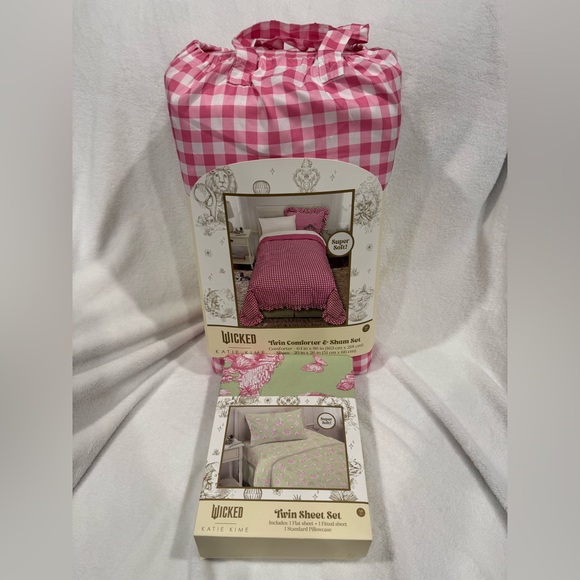 WICKED Pink Gingham Twin Bedding Set